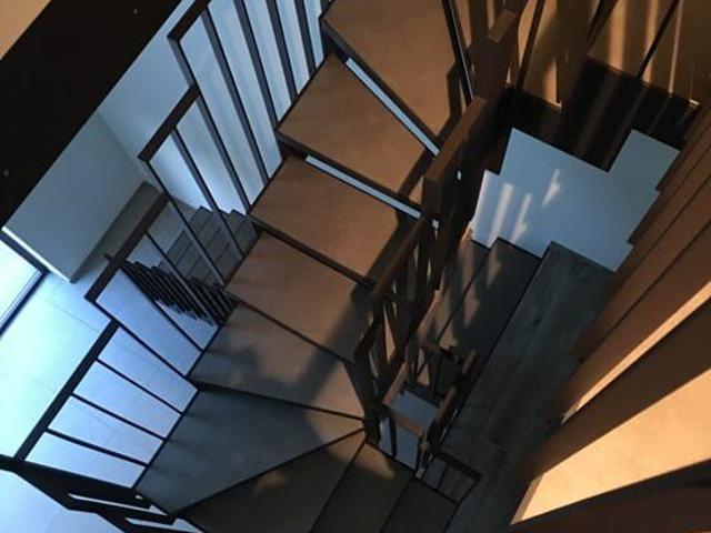 Zonnige, lichtrijke en open woning met unieke architectuur