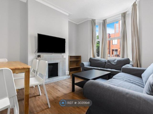 Zoffany St, London N19, 4 bed semi detached house to rent, £4,000 pcm | PrimeLocation