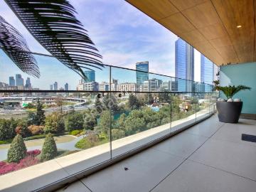 Zorlu Center Teras Evlerde Satılık Boğaz Manzaralı Daire