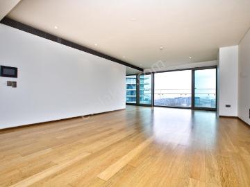Zorlu Center'da Muhtesem Manzaralı Yuksek Katta Ultra Lux