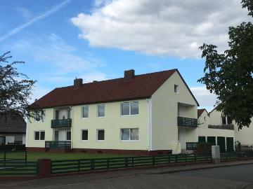 Zwei modernisierte Mehrfamilienhäuser mit 8 WE – Paket oder Einzelverkauf