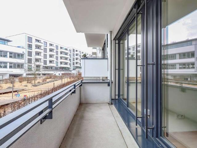 Zwei Balkone inklusive: 4 Zimmer mit hochwertiger Ausstattung im Maybach Quartier