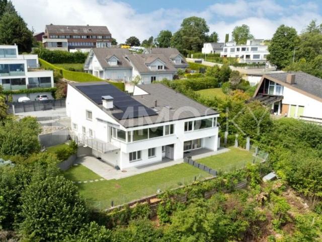 Zwei Doppelhaushälften in seiner schönsten Form