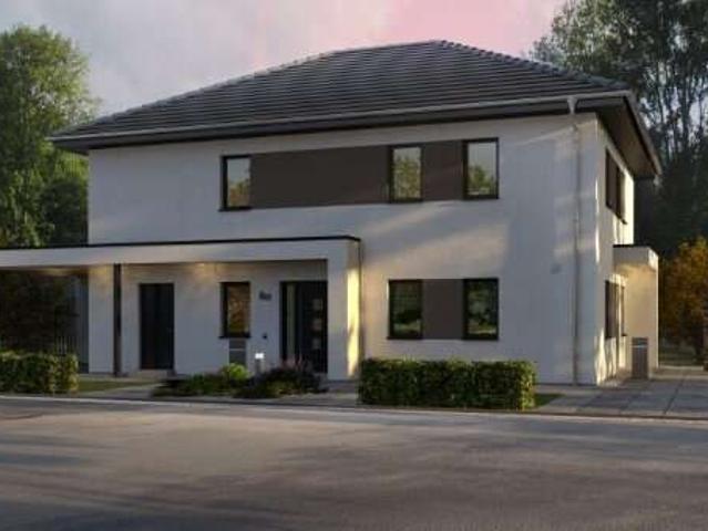 Zwei­fa­mi­li­en­haus im großen Stil