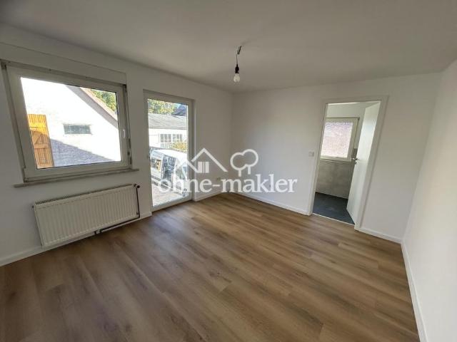 Zwei frisch sanierte 3 Zimmer Wohnung mit hervorragender Verkehrsanbindung
