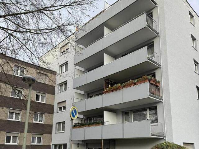 Zwei gepflegte Mehrfamilienhäuser in guter Wohnlage