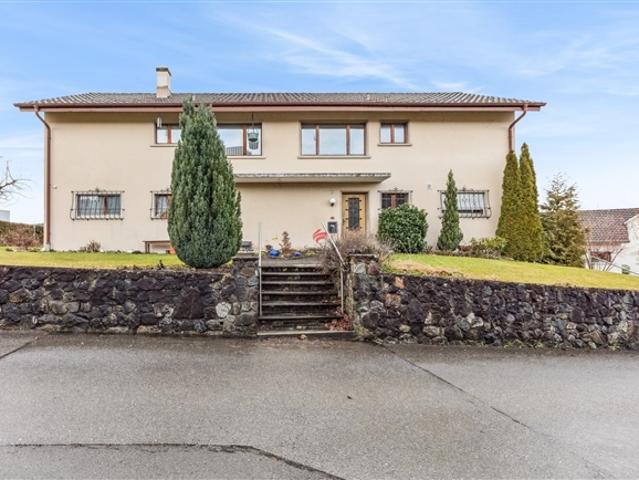 2 Familienhaus 2 Doppelhaushälften