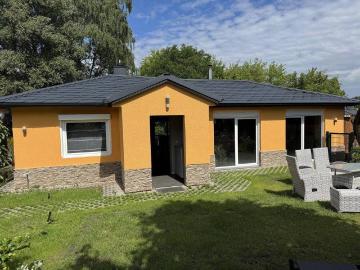 Zwei Häuser auf 813 m² Grundstück in Bestlage Berlin Lübars