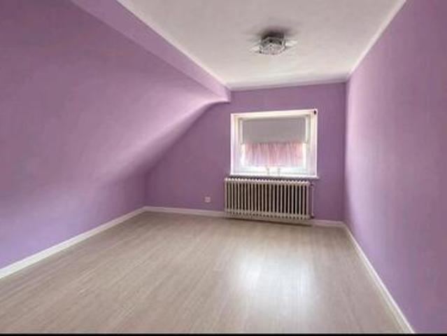 Zwei schöne Zimmer in einem Haus zu vermieten – auch einzeln!