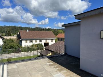 Zwei Terrassen auf den Dächern