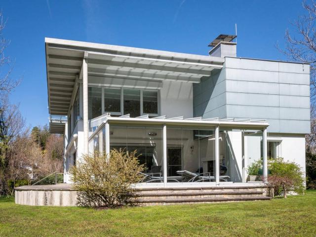 zwei Wohnungen | ein Haus