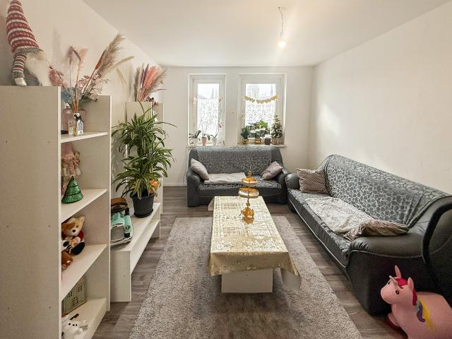 Zwei Wohnungen in einem Haus 1 von 2