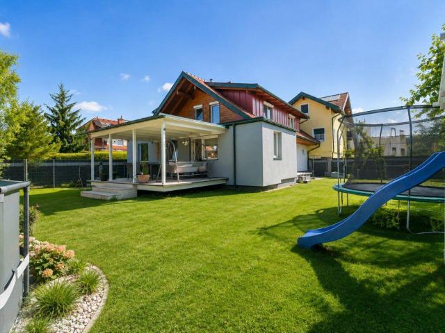 Zwei Wohneinheiten – ein Zuhause mit vielen Möglichkeiten | Zweifamilienhaus mit großem Garten in Wolfsberg