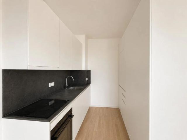 Zwei Zimmer Wohnung mit Westausrichtung im DC Tower 2