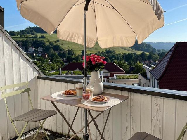 Zwei Zimmer Wohnung mit Ausblick