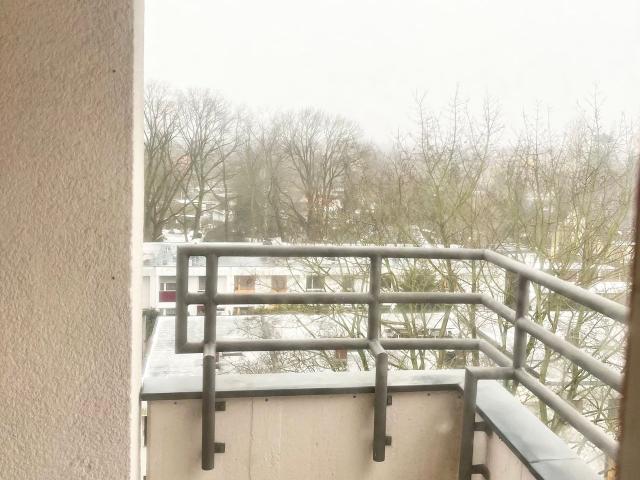 Zwei Zimmer Wohnung mit Balkon in Neukoelln/Buckow, Berlin Amsterdam Apartments for Rent
