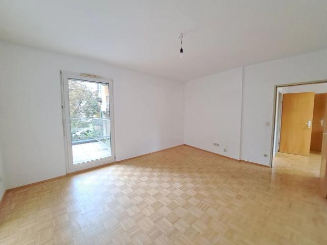 Zwei Zimmer Wohnung mit Innenhofterrasse nahe Lendplatz