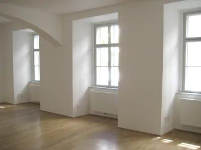 Zwei Zimmer Wohnung in Barockpalais Nähe Stephansplatz 1010 Wien