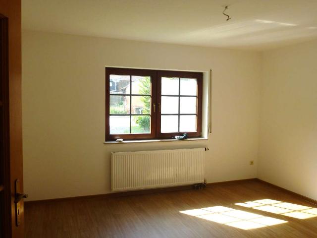 Zwei Zimmer Wohnung in Rödern