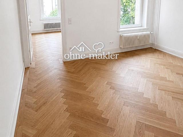 Zwei Zimmer Altbau Juwel in Eimsbütteler Beletage Provisonsfrei
