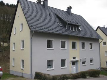 ZWEI ZIMMER DACHGESCHOSSWOHNUNG IN DER RATHMECKE