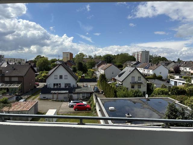 Zwei Zimmer in Köln: Gut geschnittene Wohnung in Urbach