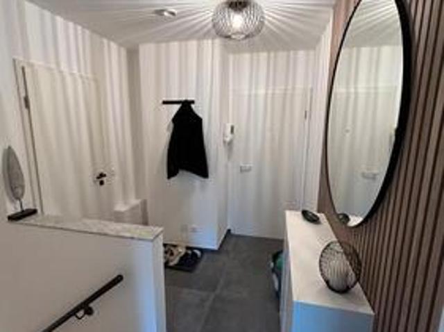 Zwei Zimmer Maisonette Wohnung in Köln Lövenich