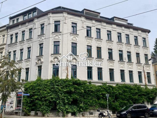 Zwei Zimmer mit EBK in Schleussig