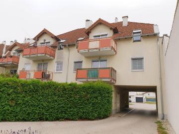 Apartment for rent in 2601 - Keller, Balkon