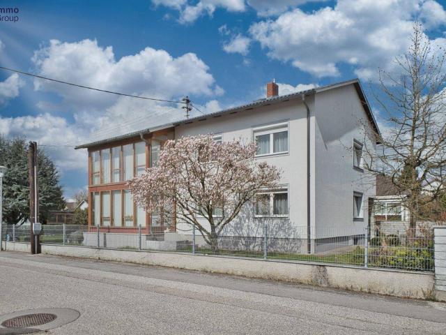 Zweifamilientraum mit Wellness Faktor & Wintergarten Highlight in Marchtrenk