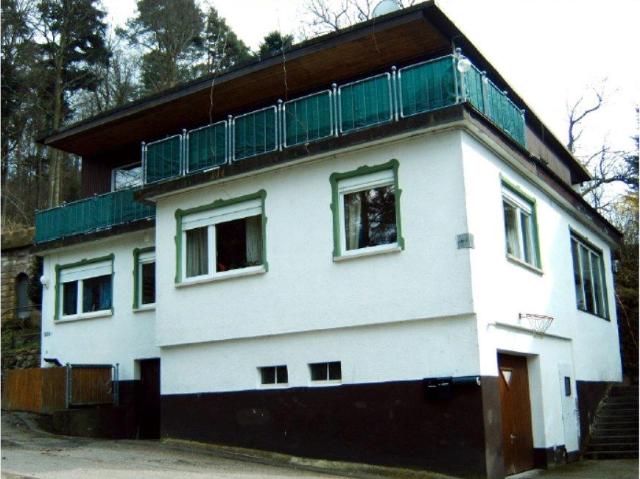 Zweifamilien Haus