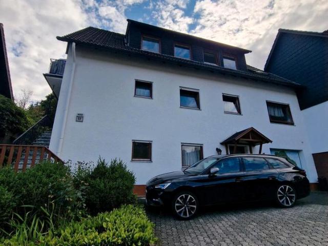 Zweifamilien Haus in Gevelndorf