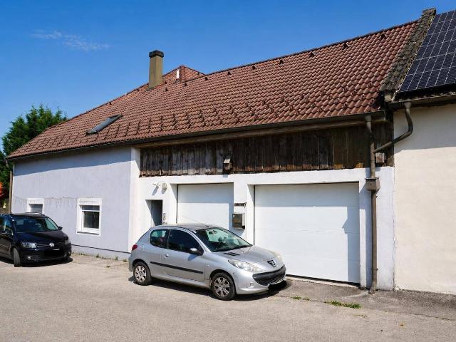 Zweifamilienhaus mit 300 m² Nutzfläche