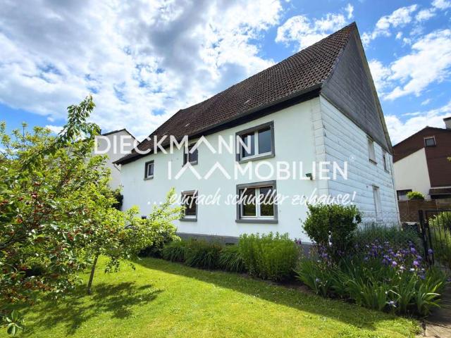 Zweifamilienhaus mit viel Platz und Garten in Schwerte