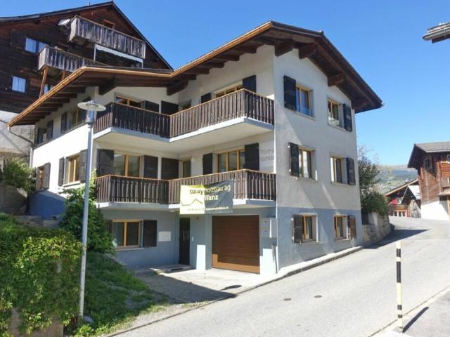 Zweifamilienhaus mit zwei 4½ Zimmer Wohnungen, Wohnung Nr. 1