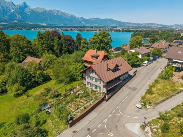 Zweifamilienhaus mit zusätzlichem Ausbaupotenzial