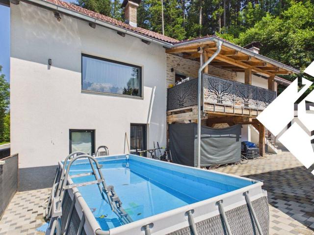 Zweifamilienhaus mit Ausbau und Gestaltungspotenzial zu kaufen!