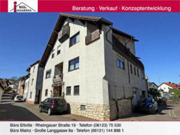 Zweifamilienhaus mit charmantem Innenhof in ruhiger Lage von Engelstadt