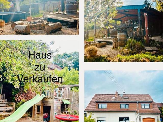 Zweifamilienhaus mit Charme und vielen Möglichkeiten!
