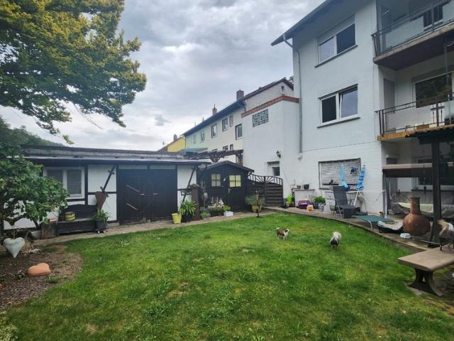 Zweifamilienhaus mit ELW, perfekt für Mehrgenerationen Wohnen oder als Kapitalanlage