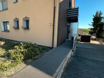 Zweifamilienhaus mit Garten in ruhiger Wohnlage Sackgasse