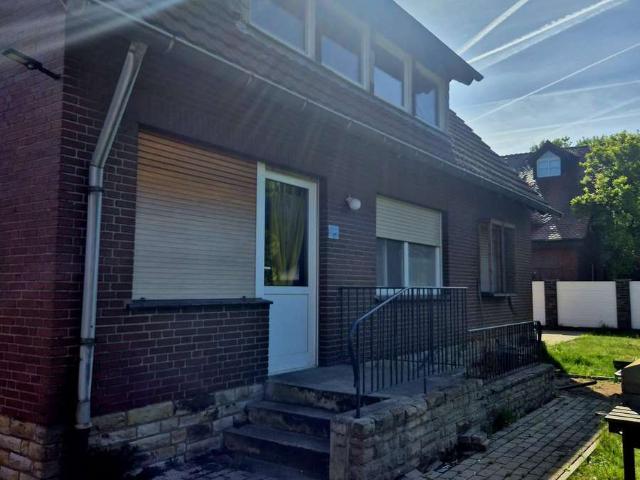 Zweifamilienhaus mit Garage auf 1.141 m² Grundstück in Recke Oberst. – bezugsfrei, provisionfrei