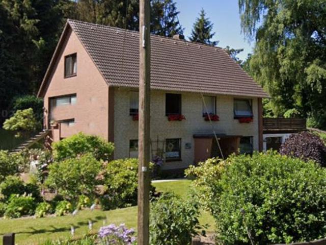 Zweifamilienhaus mit großem Eigentumsgrundstück im Nienburger Außenbereich