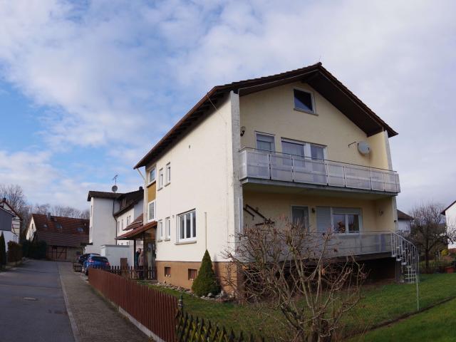 Zweifamilienhaus mit großem sehr schönem Grundstück in Bad Rappenau Babstadt