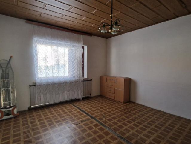 Zweifamilienhaus mit Potenzial in Breitenwaida: Großzügiges Sanierungsobjekt auf 1.997 m² Eigengrund!