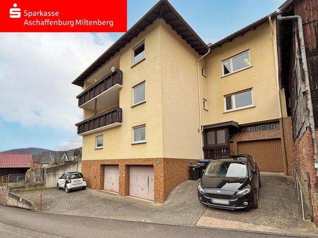 Zweifamilienhaus mit Potenzial in Kirchzell
