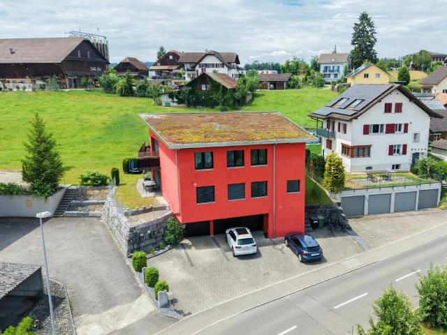 Zweifamilienhaus mit Sicht ins Grüne