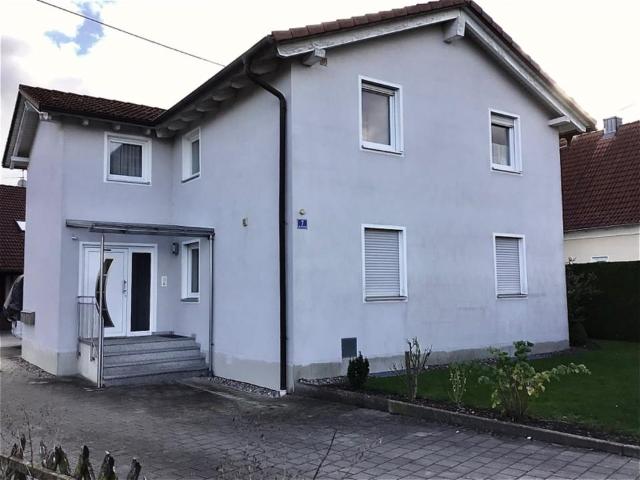 Zweifamilienhaus, Baujahr 2005, von Privat