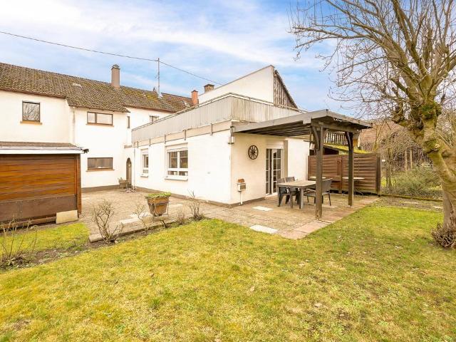 Zweifamilienhaus in bester Lage in Rüppurr