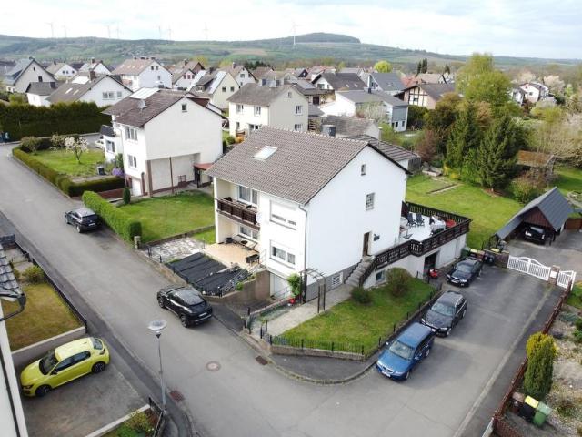 Zweifamilienhaus in Hümme ab sofort frei provisionsfrei